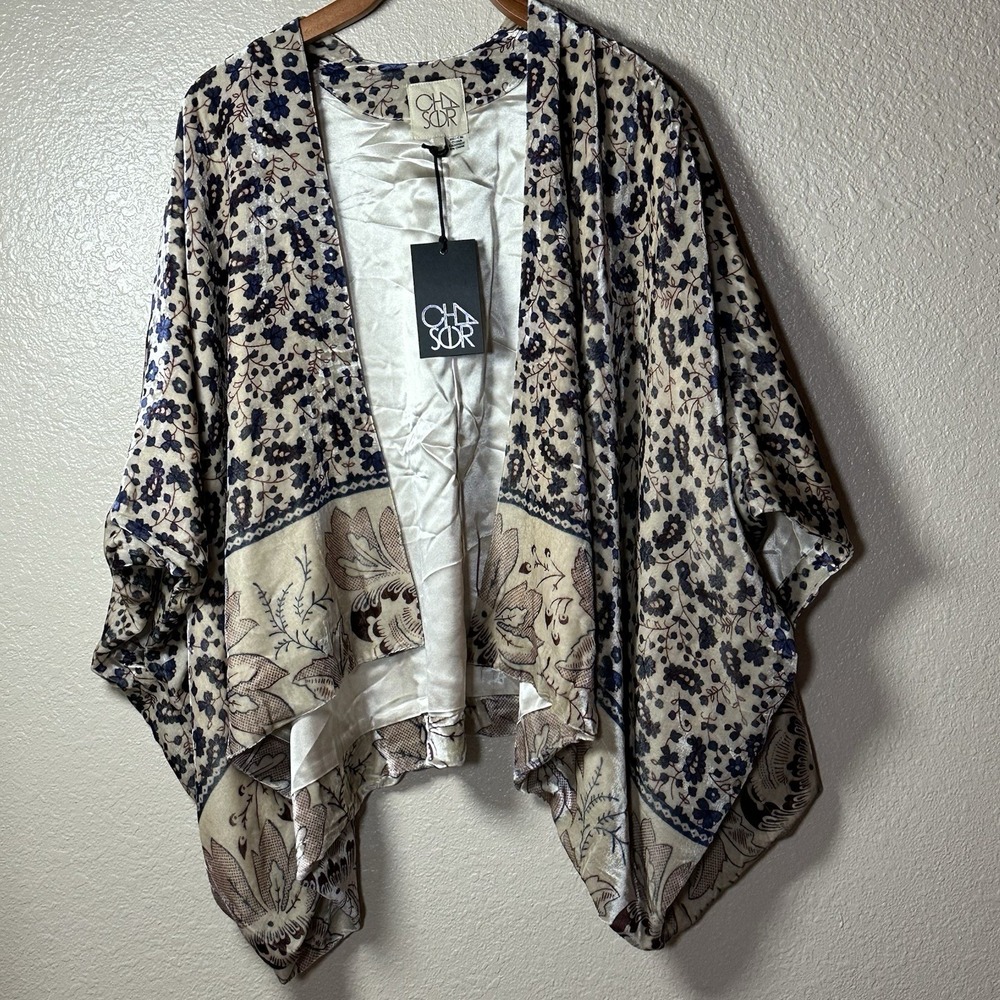 CHASER Tan Blue Burgundy Floral Velvet NWT Silk Kimono‎ Cardigan XXS Oversized